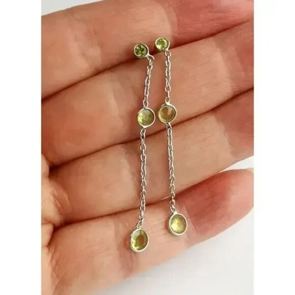 Nwt Sterling Silver 925 peridot dangle earrings - Picture 5 of 6